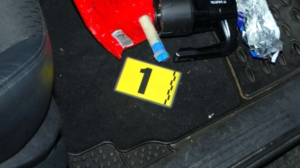 Pervitín_striekačka_auto_interiér